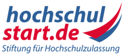 Schriftzug 'hochschul' in Blau, darunter 'start' in Rot, sowie 'Stiftung für Hochschulzulassung' in Grau. 